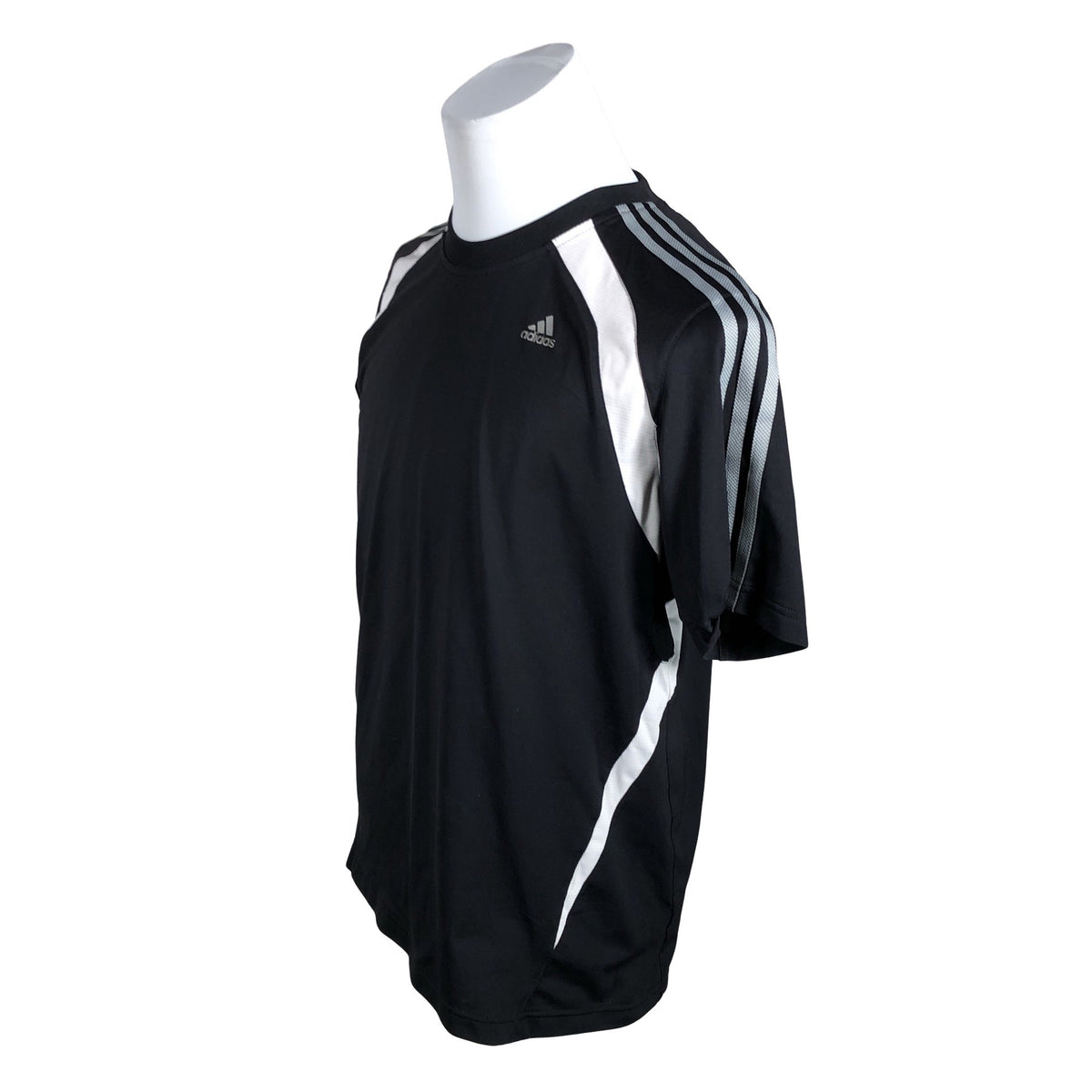 Unisex Adidas - Spordisärk, lühikesed käised, suurus M - Must (2)