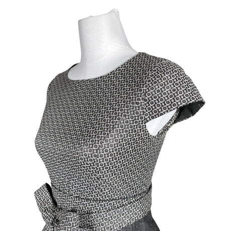 Unisex Muotikuu - Pliiatskleit, suurus 34 - Hall (2)