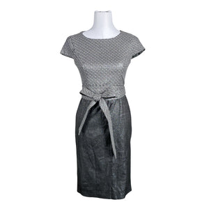 Unisex Muotikuu - Pliiatskleit, suurus 34 - Hall (1)