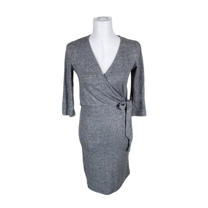 Unisex Mama Licious - Kootud kleit, suurus 34 - Hall (1)