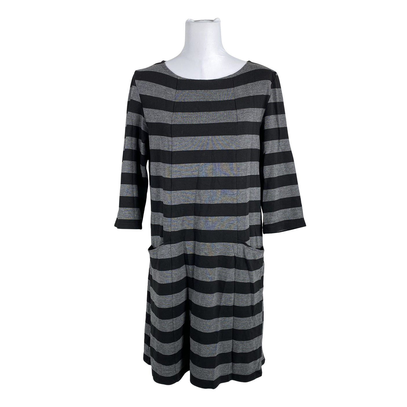 Unisex Marimekko - Trikotaažist kleit, suurus 38 - Hall (1)