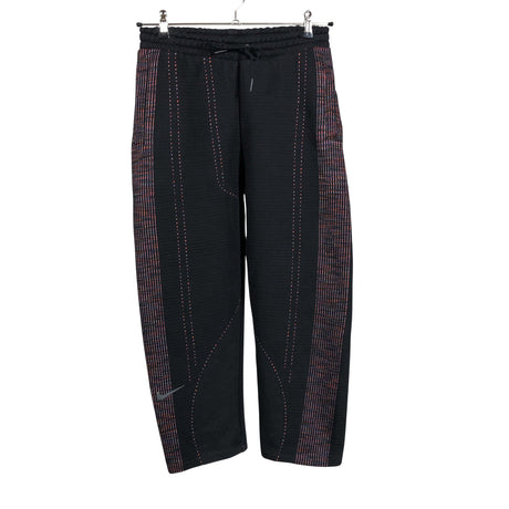 Unisex Nike - Dressikangast püksid, suurus 38 - Must ()