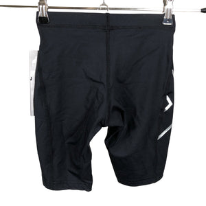 Unisex 2XU - Lühikesed spordipüksid, suurus 38 - Must (2)