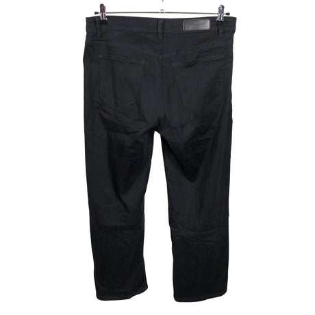 Unisex Perfect Jeans - Teksad, suurus 40 - Must (2)