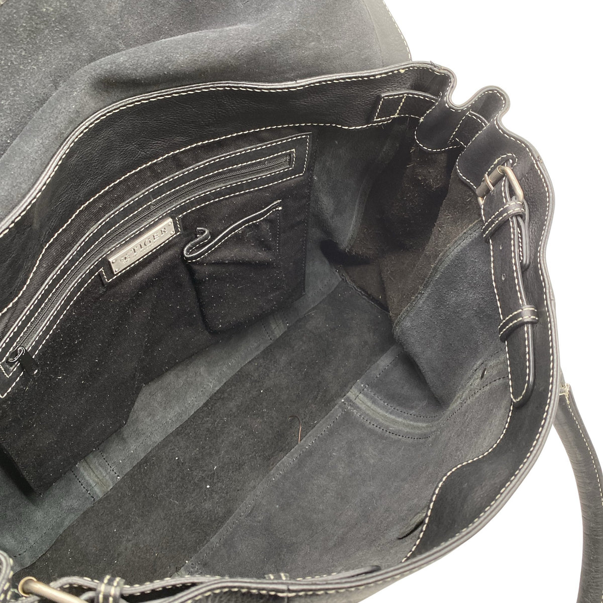 Unisex Tiger of Sweden - Käekott, suurus Maxi - Must (3)