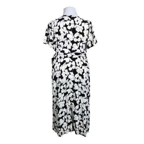 Unisex Marks&Spencer - Õhuke kleit, suurus 42 - Must (2)