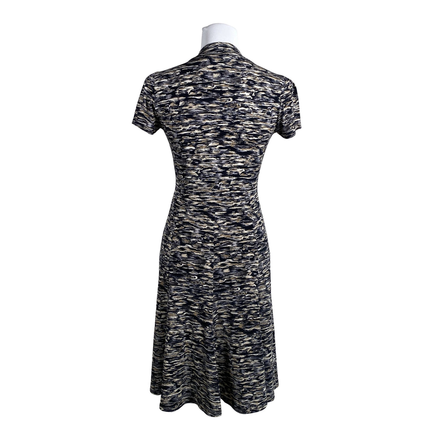 Unisex Andiata - Trikotaažist kleit, suurus 36 - Hall (3)