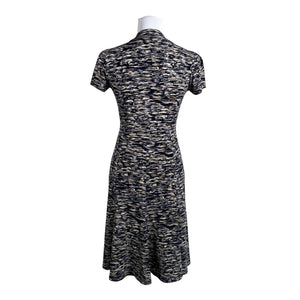 Unisex Andiata - Trikotaažist kleit, suurus 36 - Hall (3)