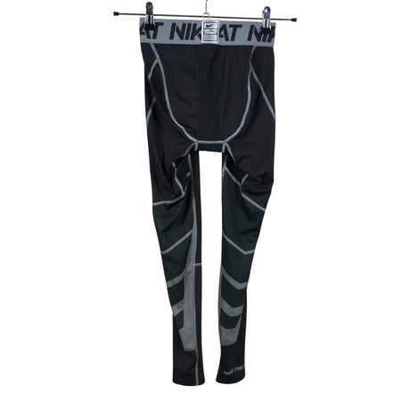 Unisex Nike - Spordiretuusid, suurus S - Must (2)
