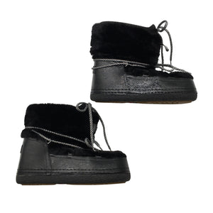 Unisex Guess - Talvejalanõud, suurus 40 - Must (1)