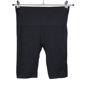 Unisex Röhnisch - Lühikesed spordipüksid, suurus 38 - Must (1)