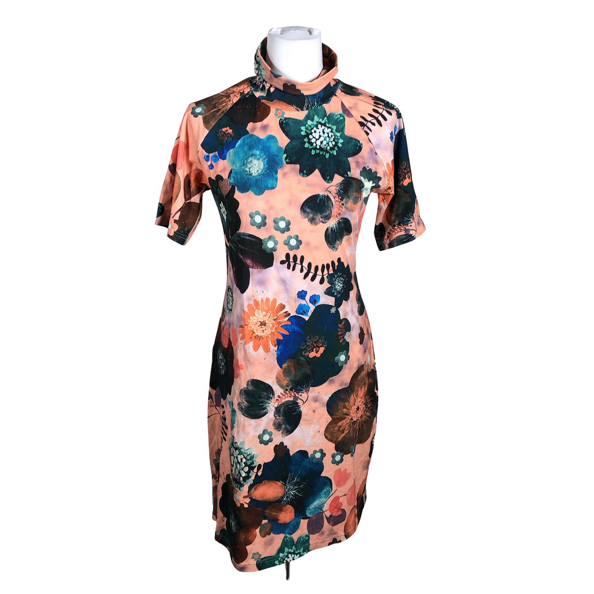 Unisex Versonpuoti - Trikotaažist kleit, suurus 38 - Heleroosa (1)