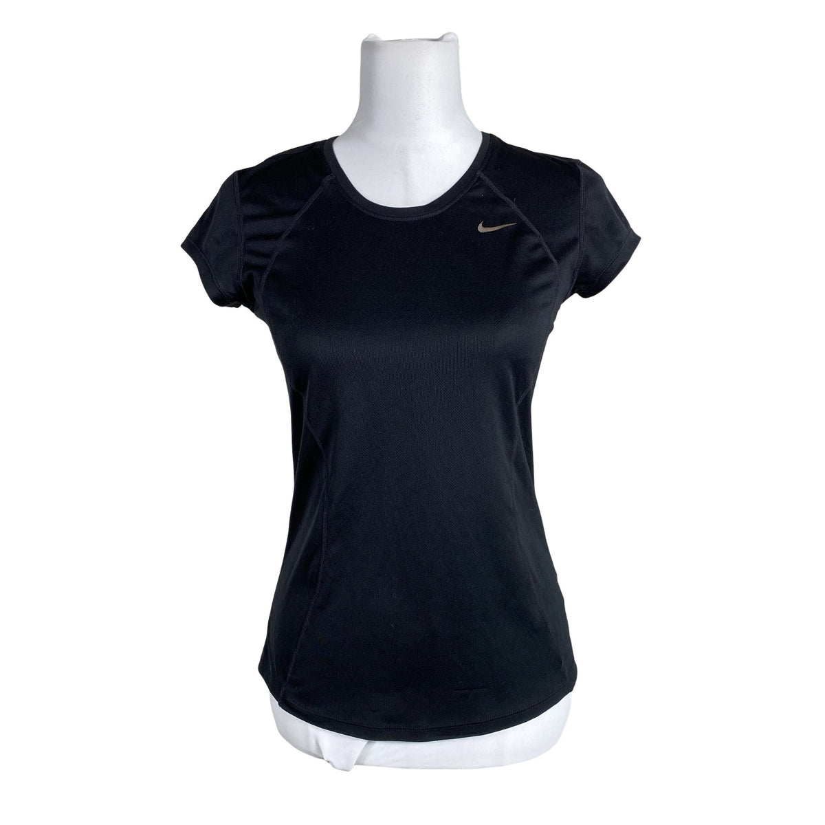 Unisex Nike - Spordisärk, lühikesed käised, suurus 36 - Must (1)