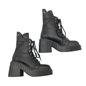 Unisex AGL - Poolsaapad, suurus 39 - Must (1)