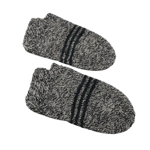 Unisex Handmade - Villased sokid, suurus 40 - Hall (1)