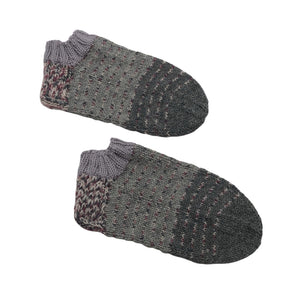 Unisex Handmade - Villased sokid, suurus 40 - Hall (1)
