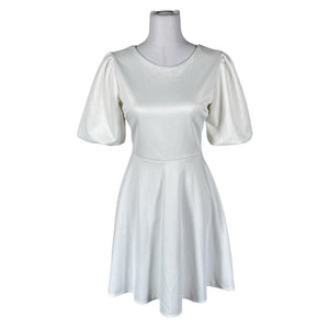 Unisex Wal G - Trikotaažist kleit, suurus 38 - Valge (1)