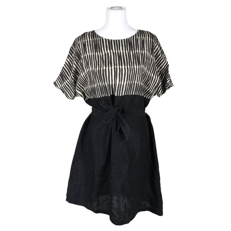 Unisex Marimekko - Mitteveniv kleit, suurus 38 - Must ()