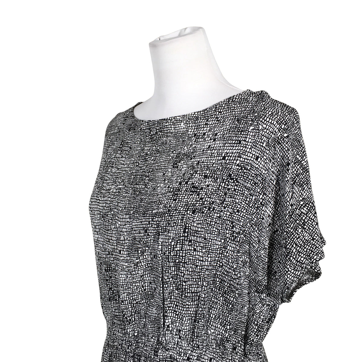 Unisex Marimekko - Mitteveniv kleit, suurus 38 - Must (2)