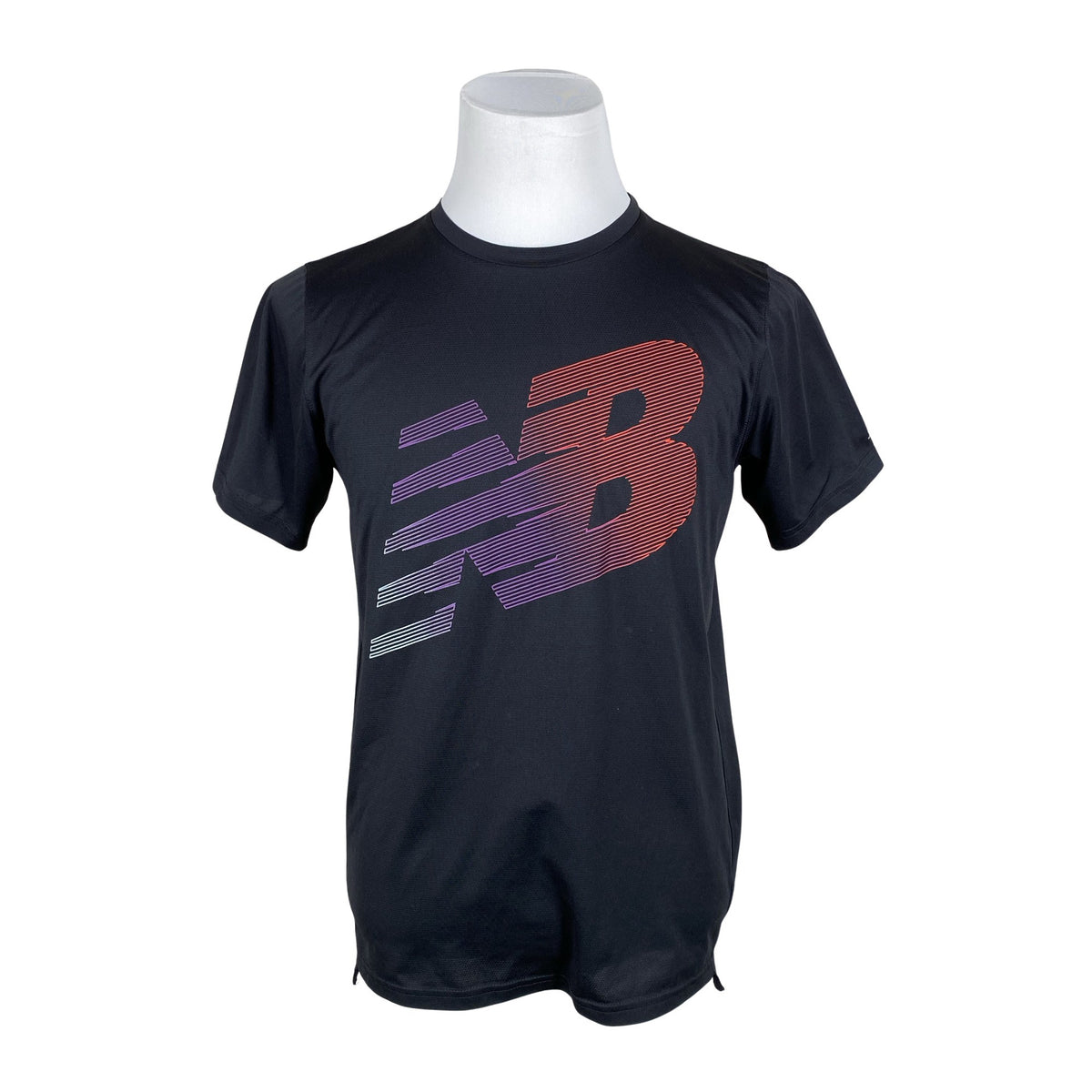 Unisex New Balance - Spordisärk, lühikesed käised, suurus M - Must (1)