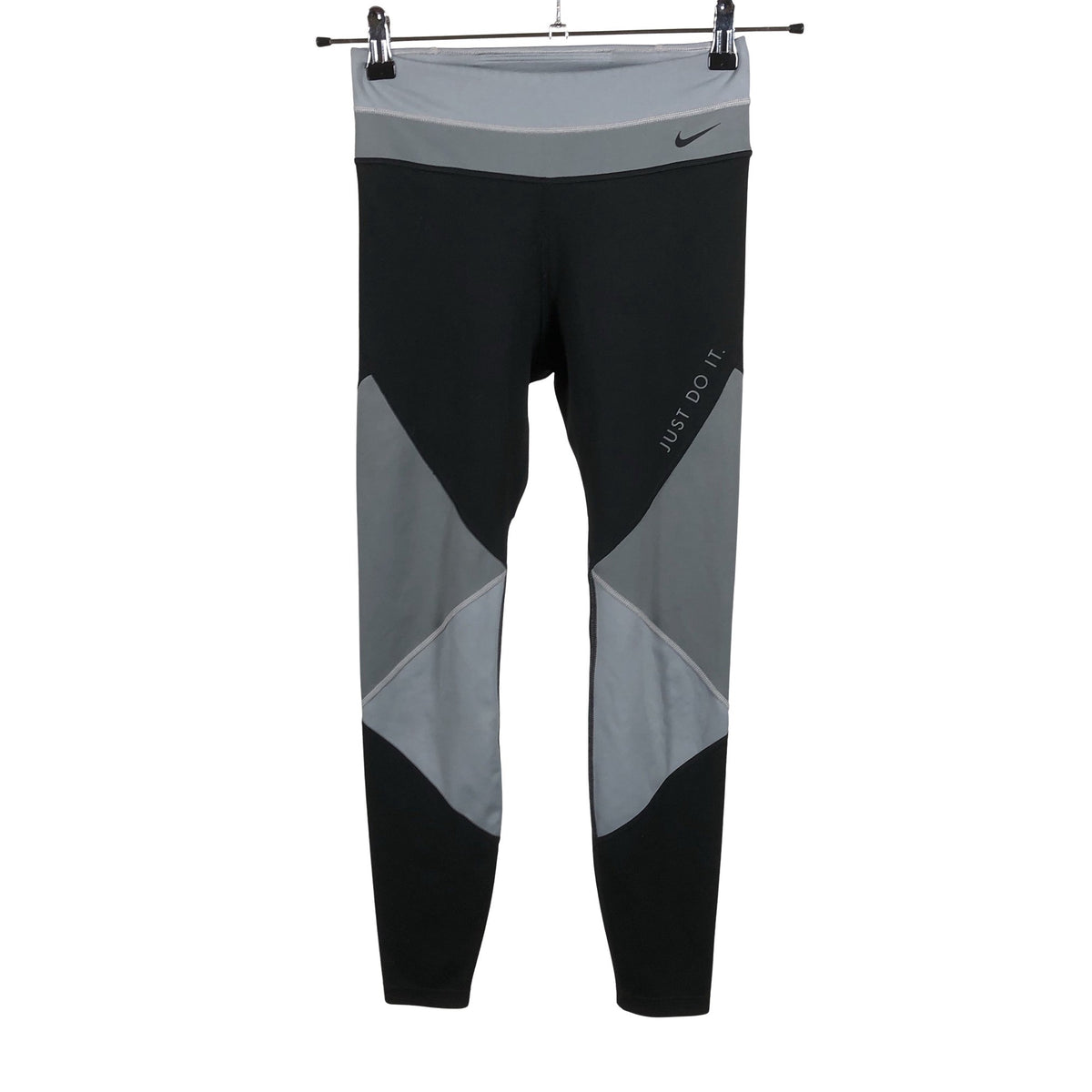Unisex Nike - Spordiretuusid, suurus 36 - Must (1)