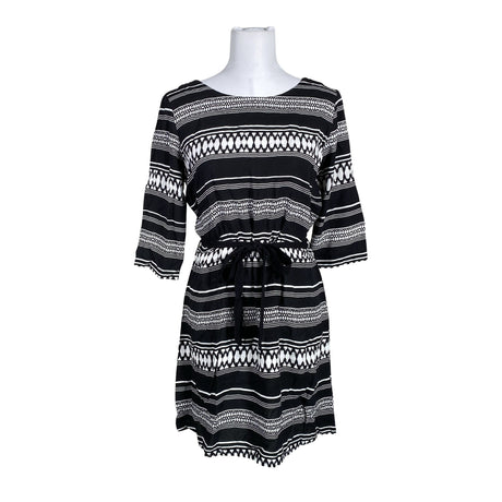 Unisex O.I.S - Mitteveniv kleit, suurus 36 - Must ()