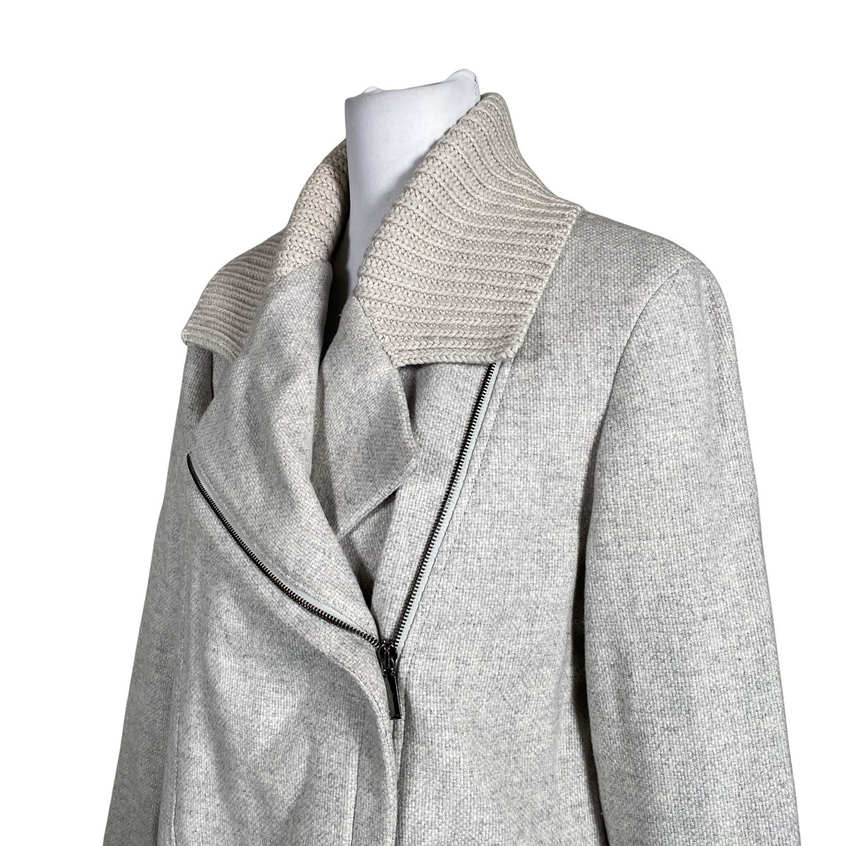 Unisex Hugo Boss - Villane mantel, suurus 38 - Hall (2)