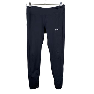 Unisex Nike - Spordiretuusid, suurus 40 - Must (1)