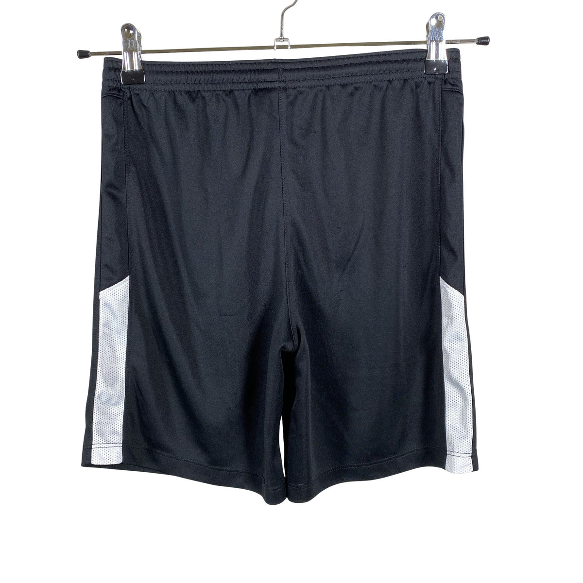 Unisex Nike - Lühikesed spordipüksid, suurus 152 - 158 - Must (2)