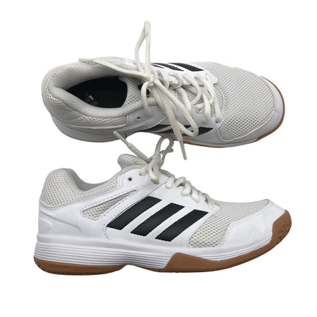 Unisex Adidas - Sisespordijalanõud, suurus 37 - Valge ()
