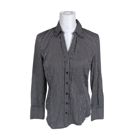 Unisex Calvin Klein - Triiksärk, suurus 38 - Must ()