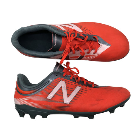 Unisex New Balance - Jalgpallijalatsid , suurus 37 - Oranž ()