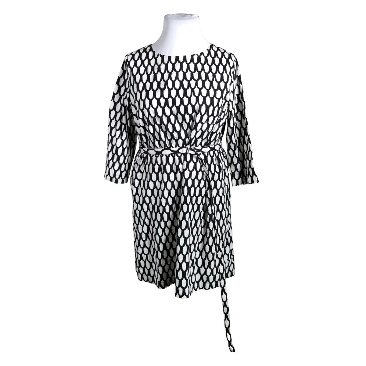 Unisex Marimekko - Mitteveniv kleit, suurus 46 - Must (1)