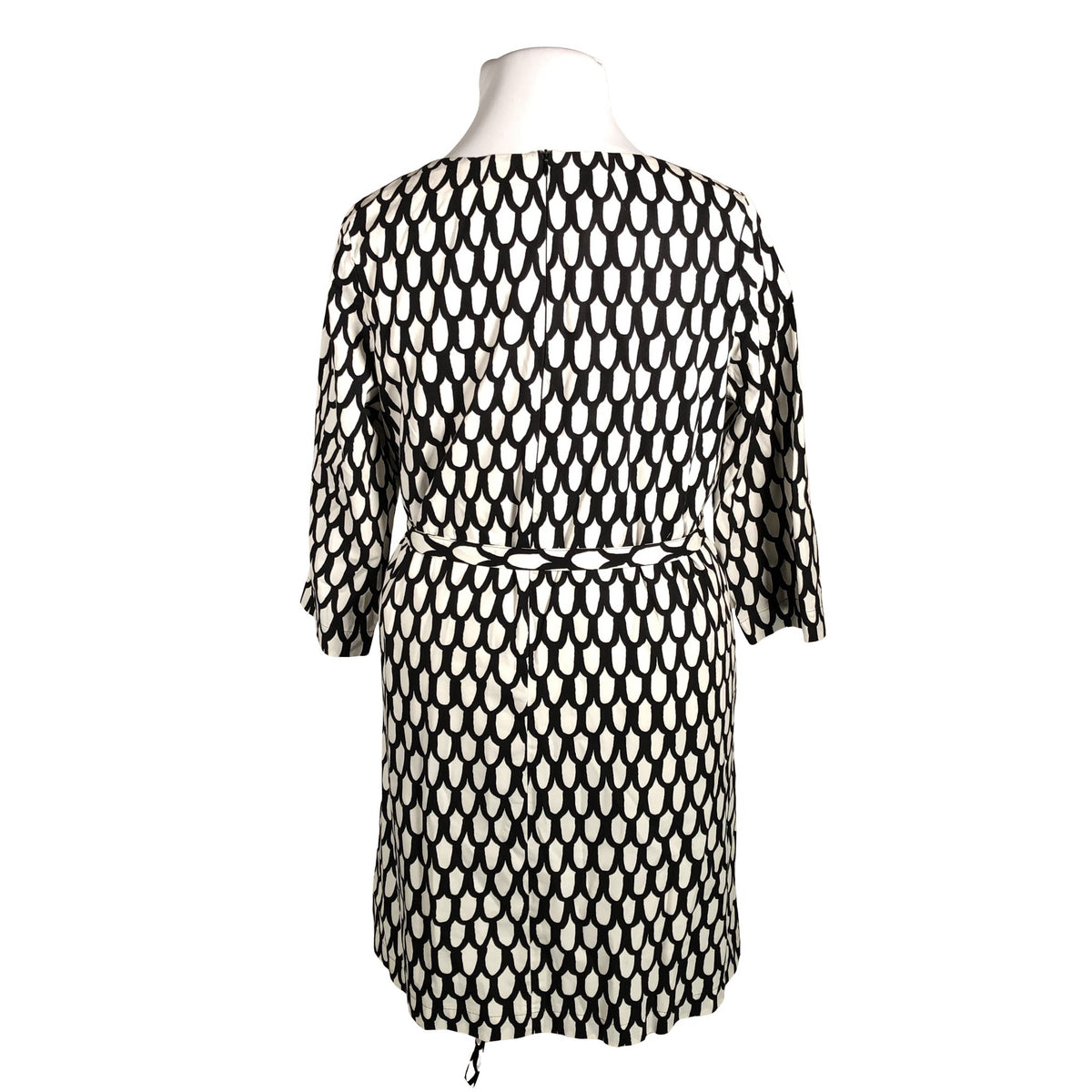Unisex Marimekko - Mitteveniv kleit, suurus 46 - Must (2)