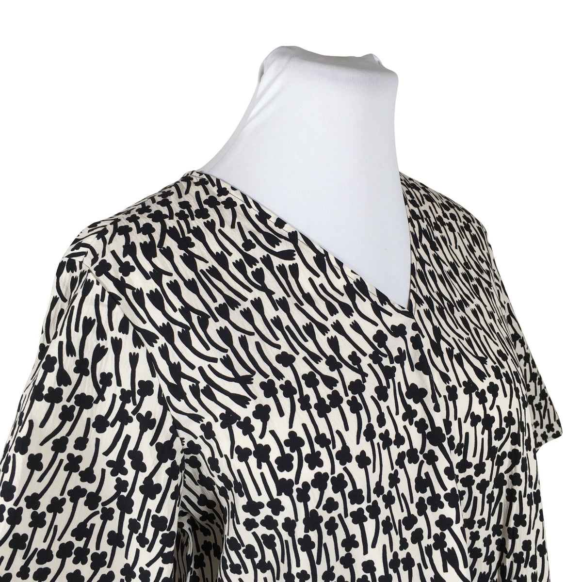 Unisex Marimekko - Maksikleit, suurus 44 - Looduslik valge (3)