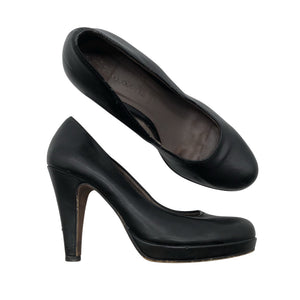 Unisex Tamaris - Kontsakingad, suurus 40 - Must (1)