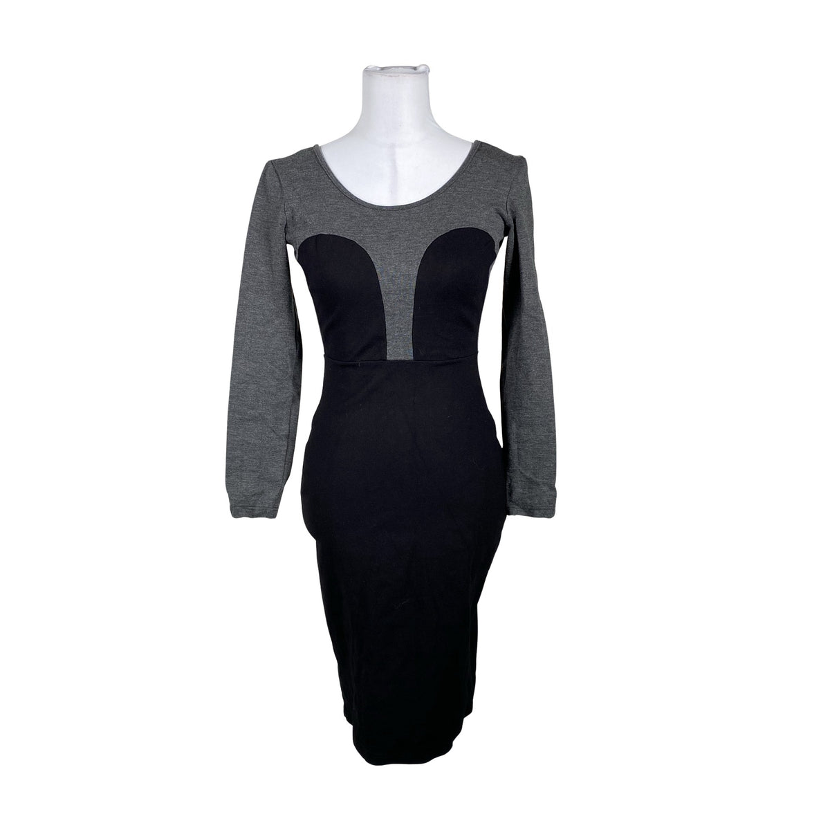 Unisex R/H Studio - Trikotaažist kleit, suurus 38 - Hall (1)