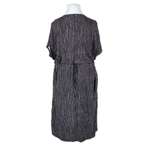 Unisex Marimekko - Trikotaažist kleit, suurus 42 - Must (2)