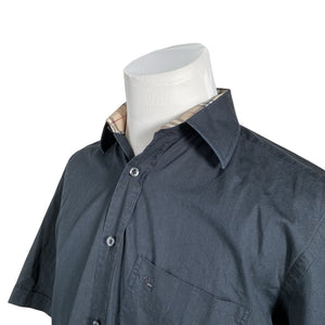 Unisex Burberry - Triiksärk, suurus M - Must (2)