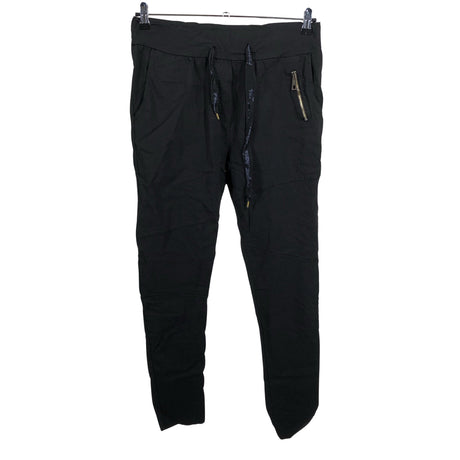Unisex Perfect Jeans - Mittevenivad püksid, suurus 38 - Must ()