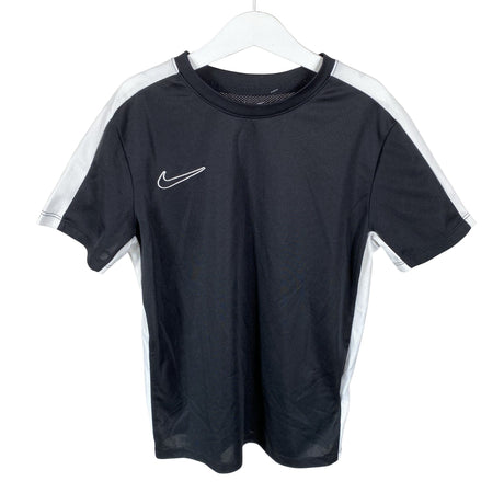 Unisex Nike - Spordisärk, lühikesed käised, suurus 134 - 140 - Must ()