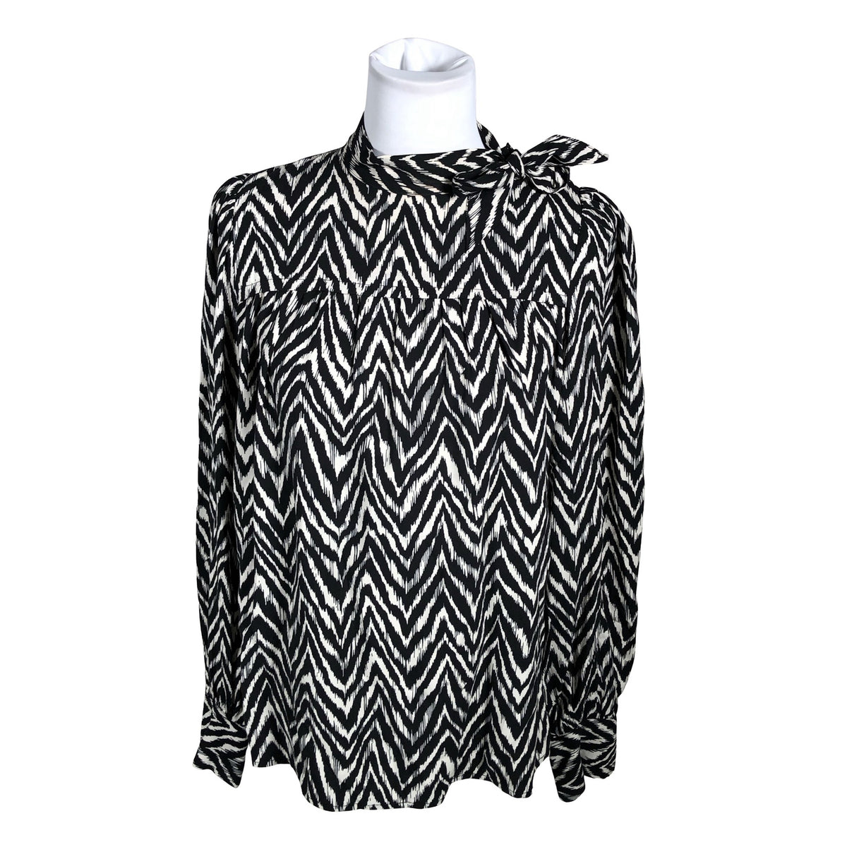 Unisex Part two - Pluus, suurus 36 - Must (1)
