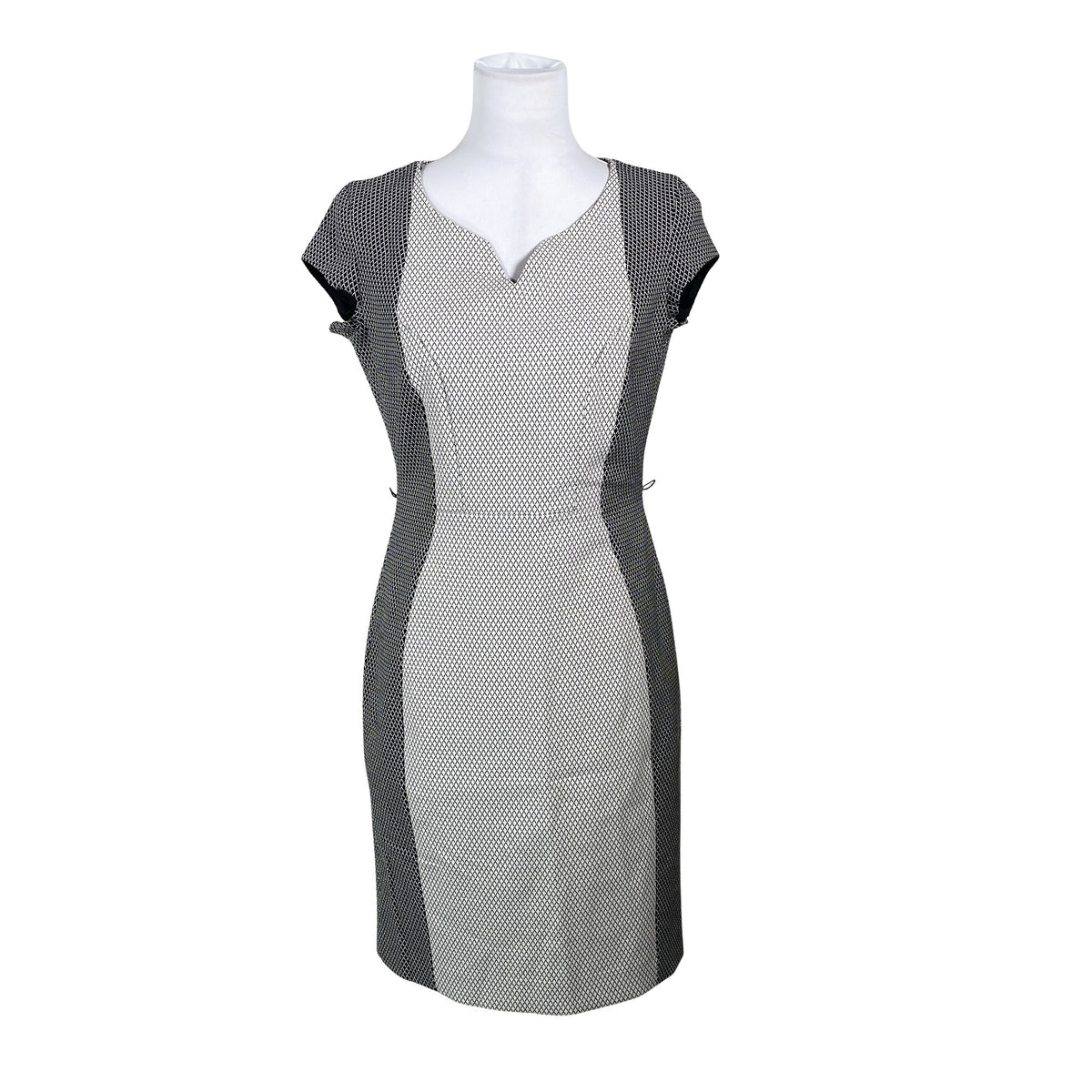 Unisex Comma - Pliiatskleit, suurus 36 - Must (1)