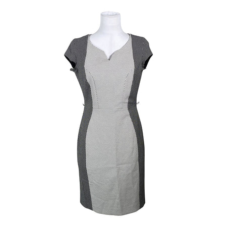 Unisex Comma - Pliiatskleit, suurus 36 - Must ()