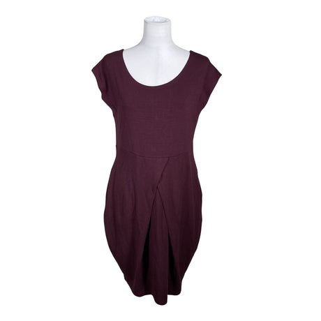 Unisex Riiminka design - Trikotaažist kleit, suurus 38 - Veinipunane ()