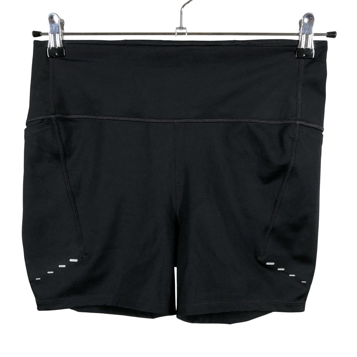 Unisex Nike - Lühikesed spordipüksid, suurus 40 - Must (1)
