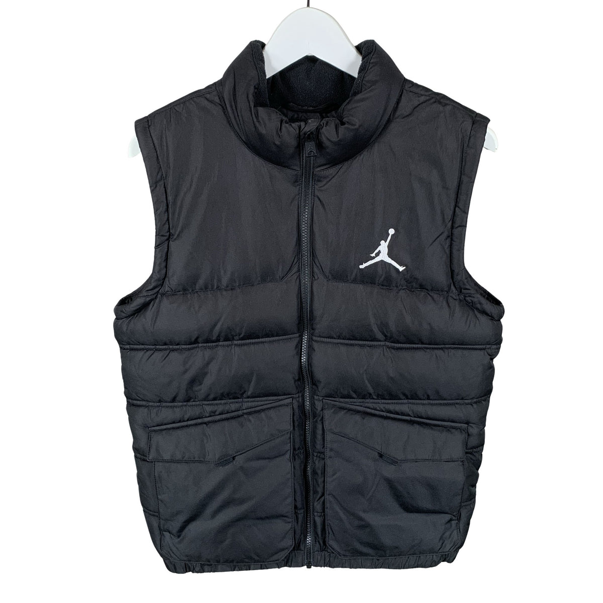 Unisex Jordan (Nike) - Õuevest, suurus 170 - 176 - Must (1)