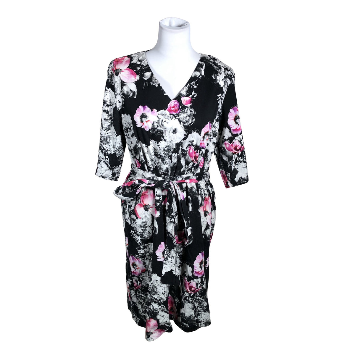 Unisex Pura Finland - Trikotaažist kleit, suurus 38 - Must (1)