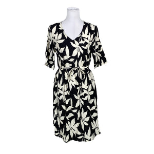 Unisex s.Oliver - Mitteveniv kleit, suurus 40 - Must (1)