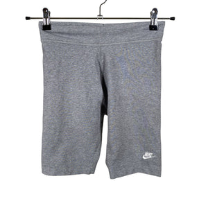 Unisex Nike - Lühikesed spordipüksid, suurus 164 - 170 - Hall (1)